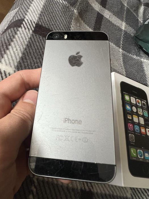 Iphone 5S 16GB.