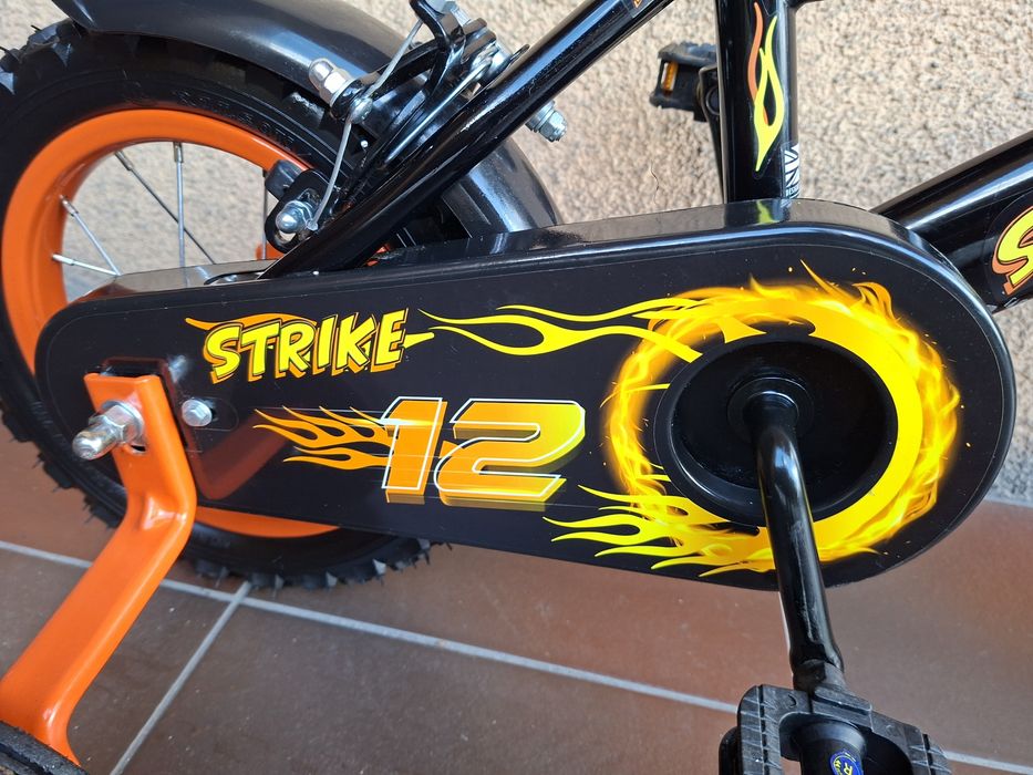 rower dziecięcy STRIKE 12  koła 12" jak nowy