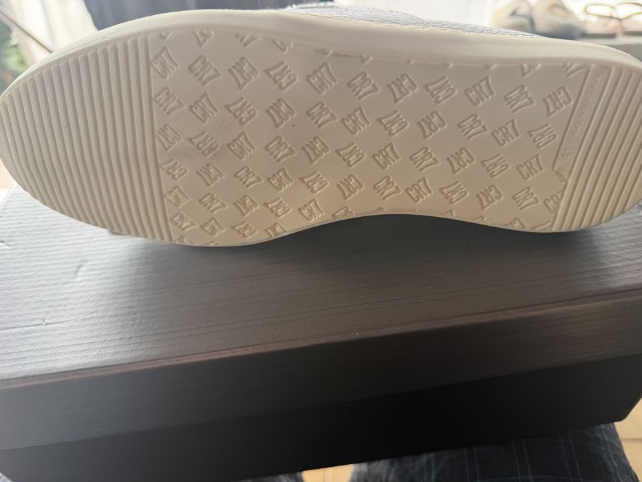 Sapatos de vela marca CR7 novos
