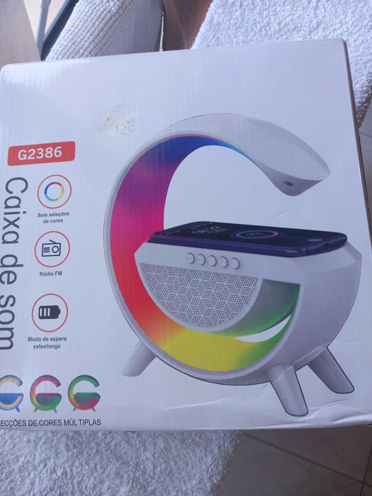Caixa de Som com carregador de indução  Novo