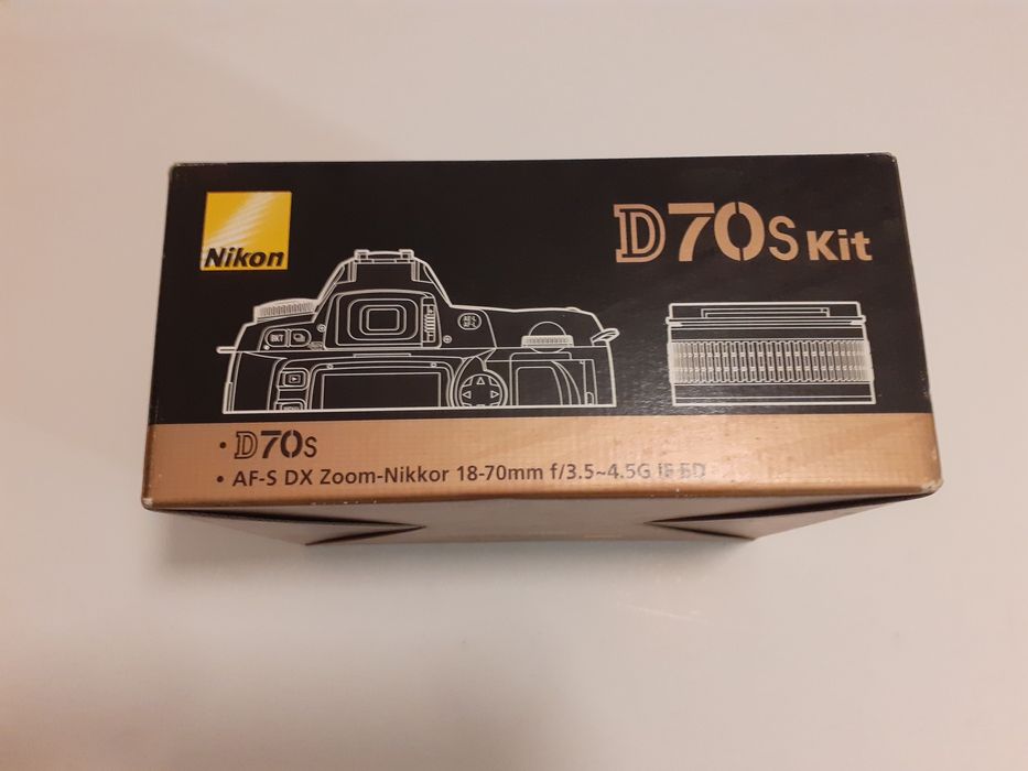 Caixa, Nikon D70S Kit