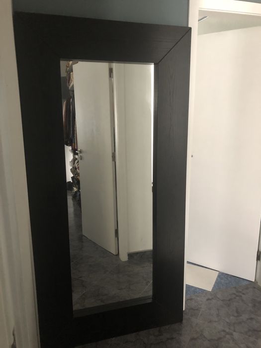 Espelho com Moldura Preta