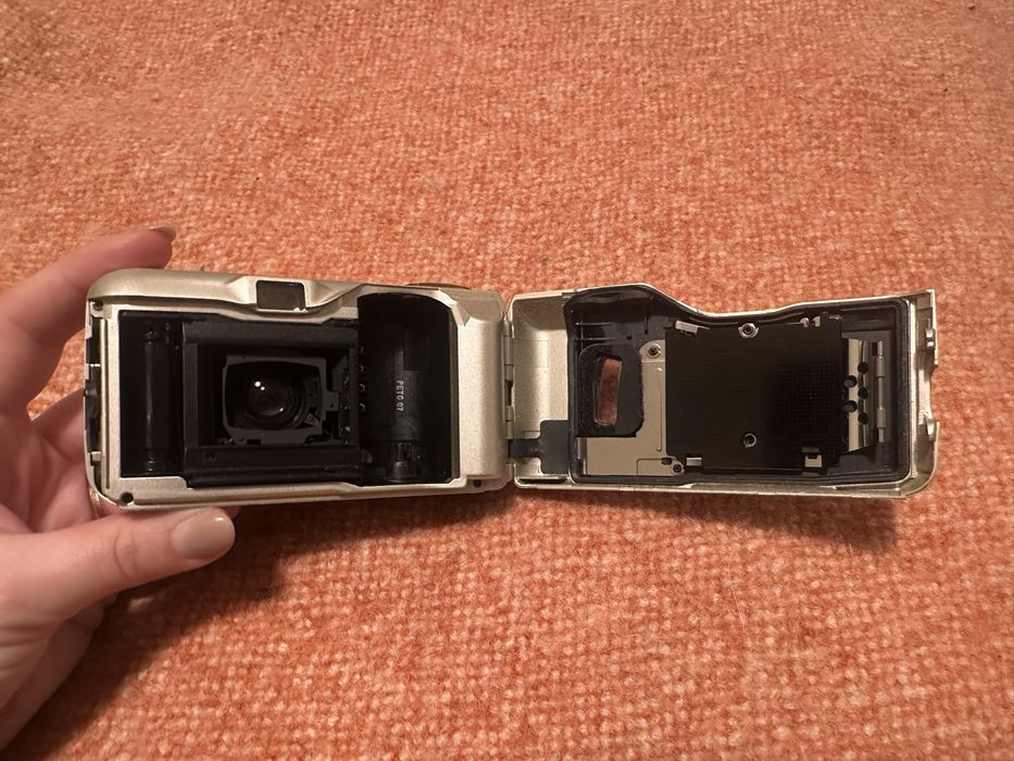 Olympus Mju II  135mm Camara Analogica