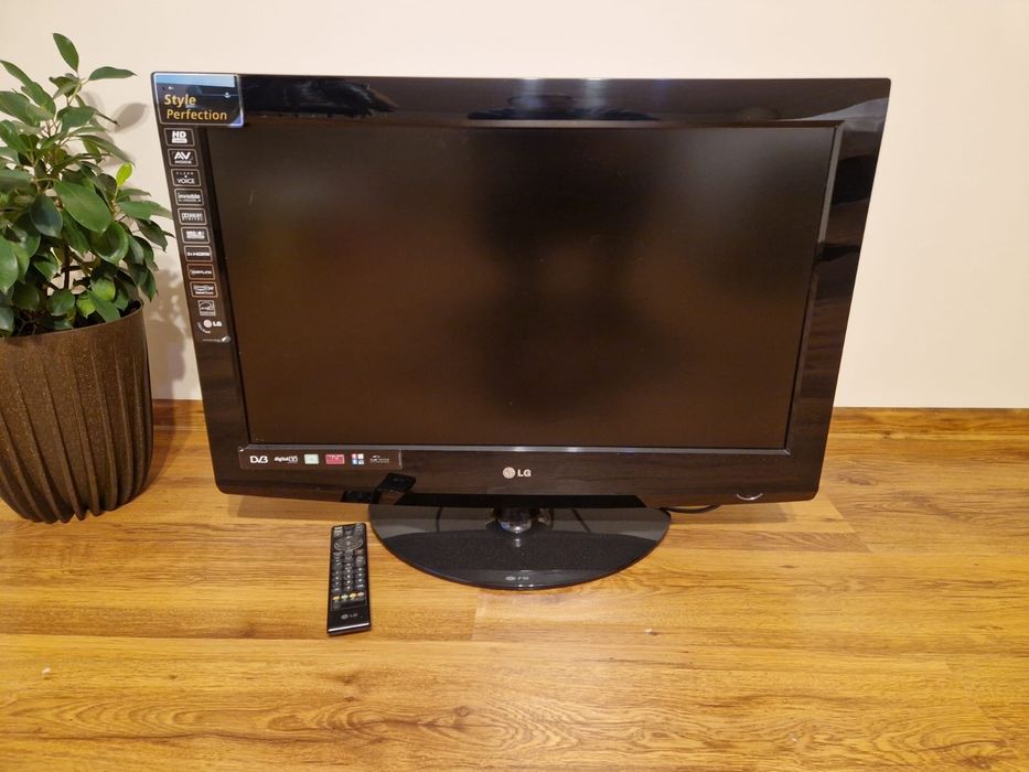 Sprzedam Telewizor LG 32