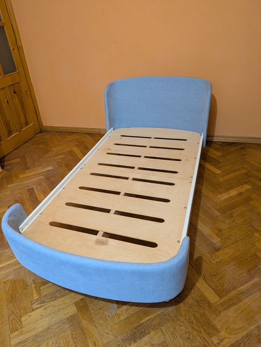 Ліжко дитяче з матрацом