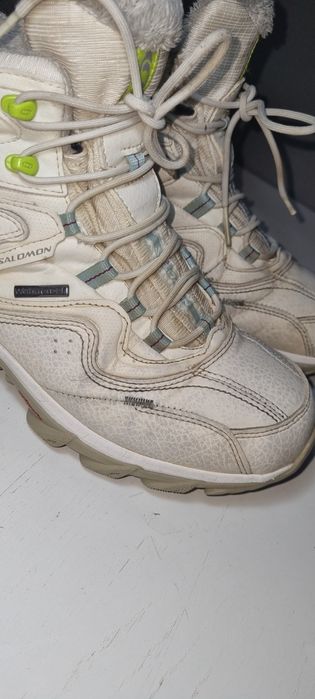 Salomon 41 1/3.   .