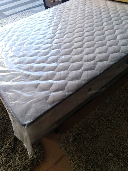 Colchão King Size Ortopédico 200 x 200 NOVO