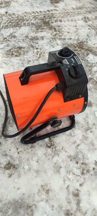 Vitals EH-35 (3 кВт). Тепловентилятор електричний, обігрів площі до 30