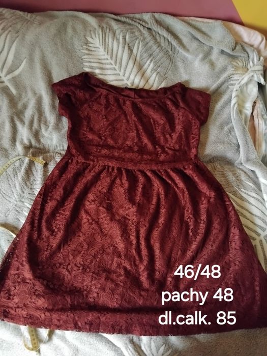 Fajna koronkowa sukienka wyjściowa