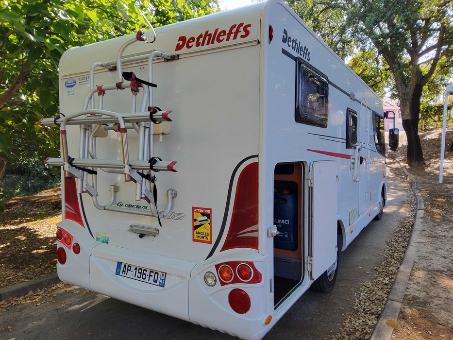 Autocaravana integral detheefs cama gemeas ou unida
