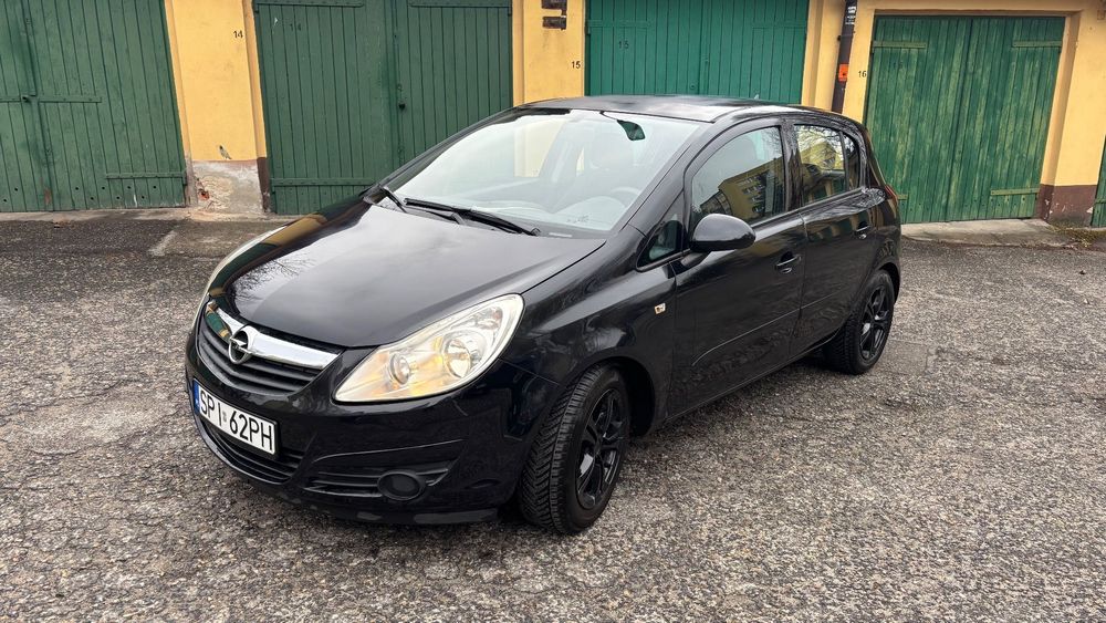 Opel Corsa Corsa D, oszczędna, na bieżąco serwisowana