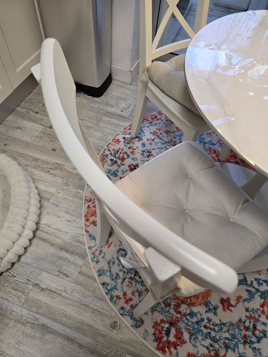 4 cadeiras ikea com almofadas