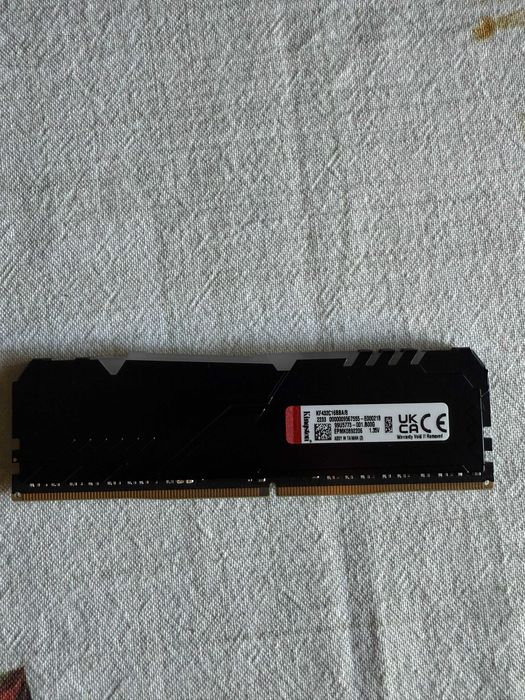 Memória RAM Kingston 8GB FURY DDR4 3200 MHz com Intel XMP