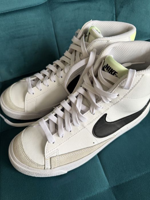 Кросівки оригінал Nike Blazer Mid 77 GS білі 38 розмір DA4086-109