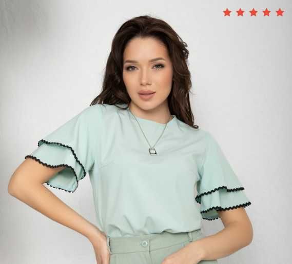 М"ятна блуза з воланами 48-50р