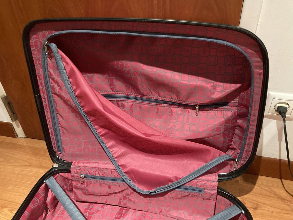 Mala porão  tamanho médio marca vagg