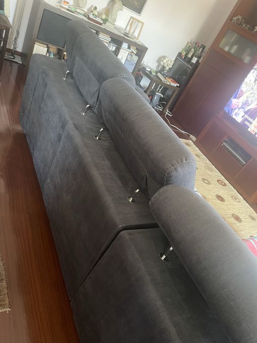 Sofá com chaise longue