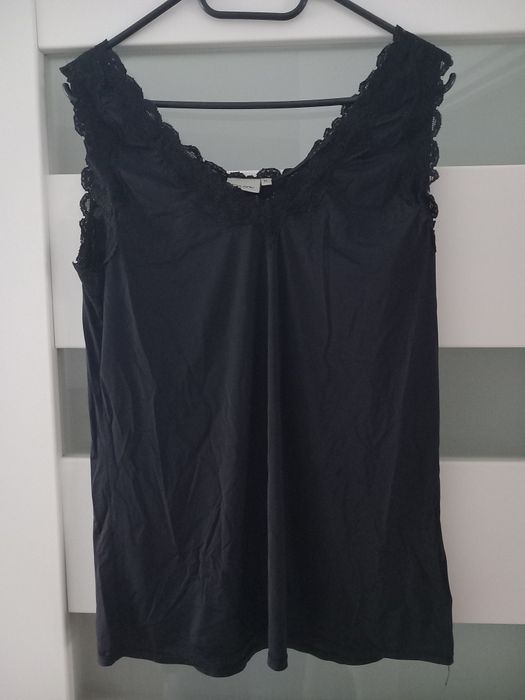 Top koszulka bieliźniana cienka z koronką