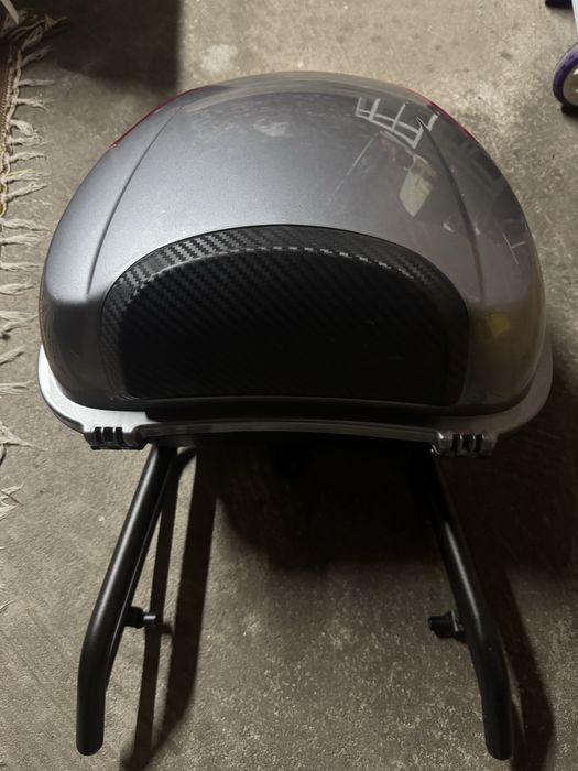 Mala e suporte para motas