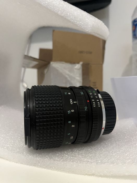 RCM Tokina 35-70mm f/4