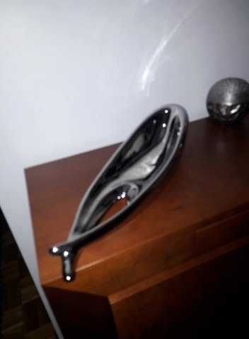 Silver-colored ceramic item, new.