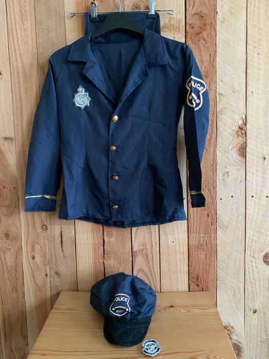Disfarce de policia - 10 a 12 anos