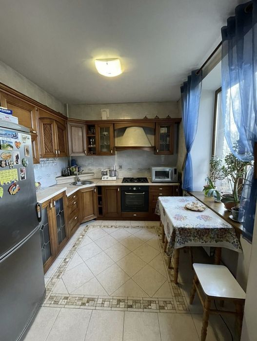 Продажа 3ой квартиры в Вознесеновском р-не (пр. Маяковского)