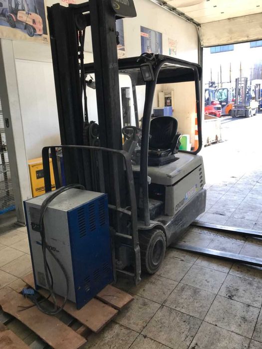 Електронавантажувач Crown 1,8т (5,7 м. підйому) як STILL, LINDE