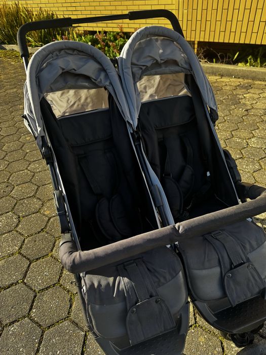 Carrinho de passeio446627449280276481