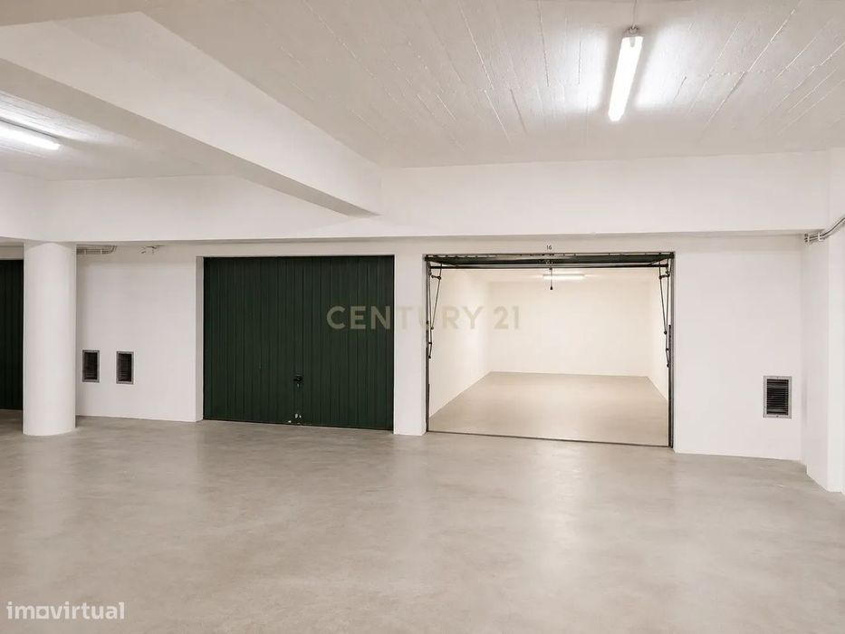 Apartamento T3 como novo centro de Cascais e com vista mar