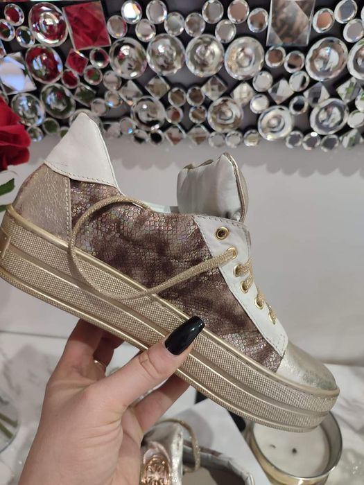 Piękne espadryle sportowe naturalna skóra złote srebrne 39