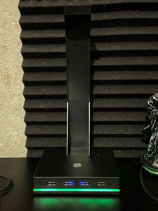 Подставка для наушников RGB