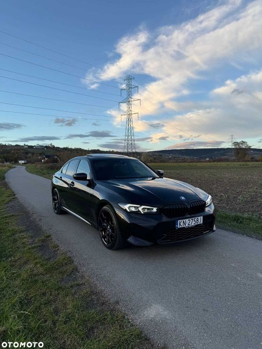 BMW Seria 3 330i xDrive M Sport,