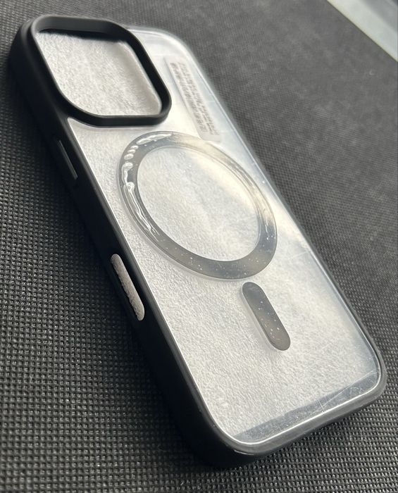 Etui magnetyczne na iPhone 16 Pro + szkło hartowane HD