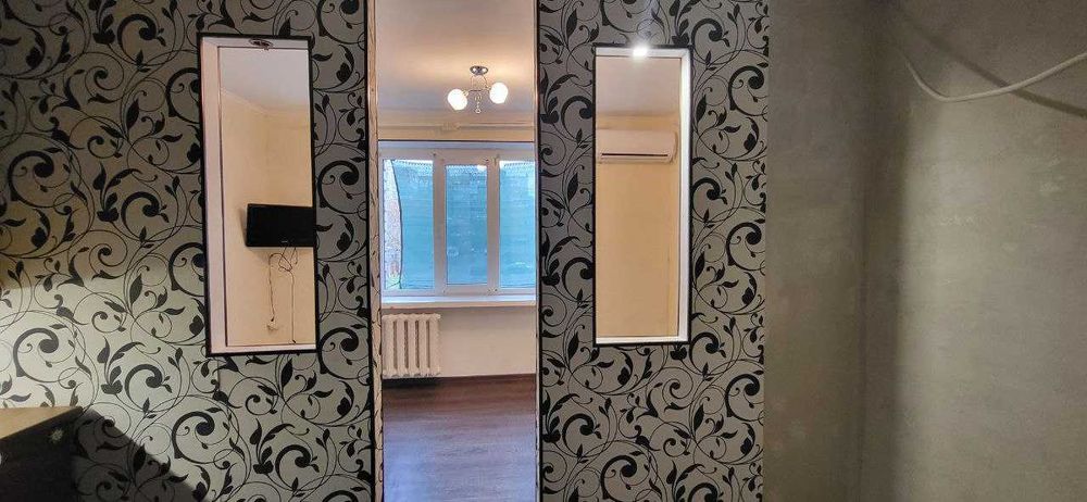 Кімната в гуртожитку Центральний р-н вул. Кропівницького Миколаїв