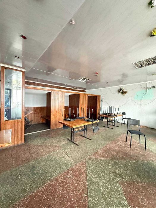 Прподаж кмерційного приміщення