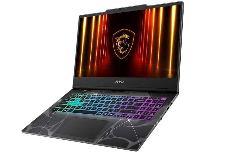 MSI Cyborg 15, RTX5060, I7-13620H, RAM 16GB, SSD 512