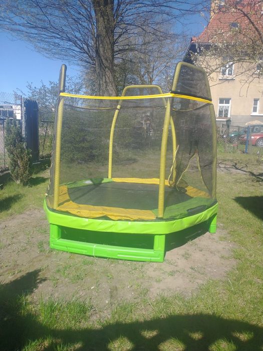 Trampolina nowa uzywana