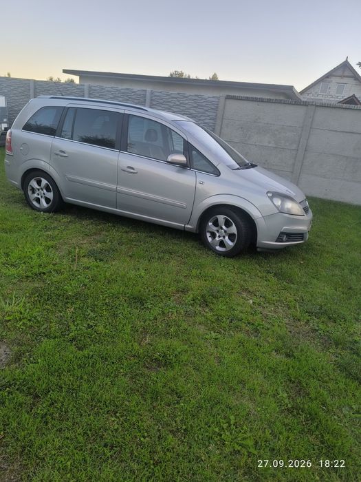 Opel Zafira 7 osobowa
