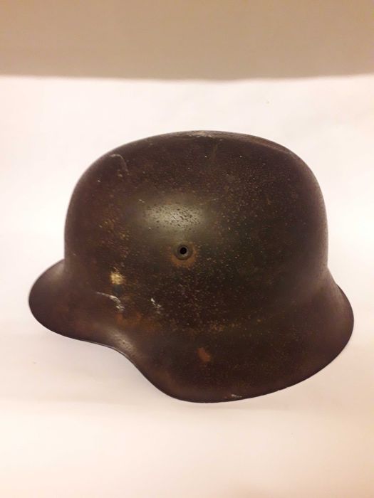 Stary niemiecki hełm.