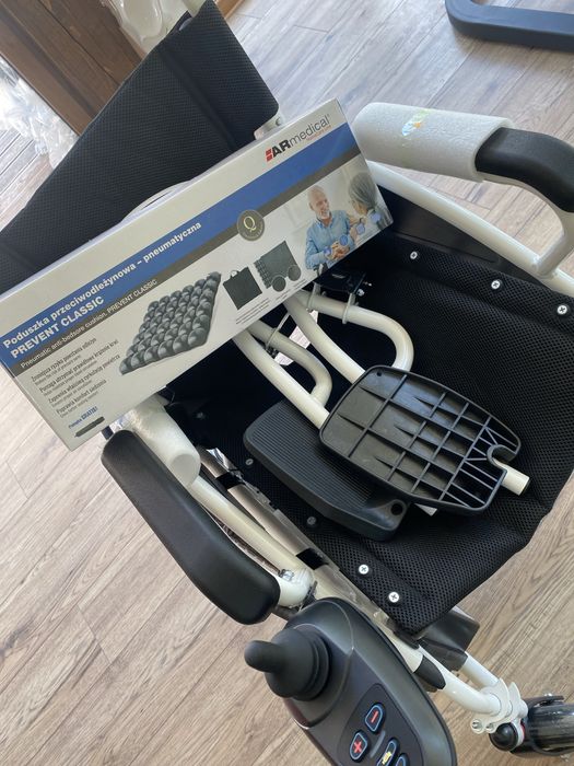 NOWY wózek inwalidzki elektryczy rehabilitacja