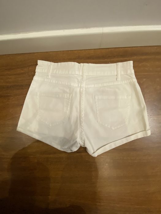 Calções brancos 36 Stradivarius