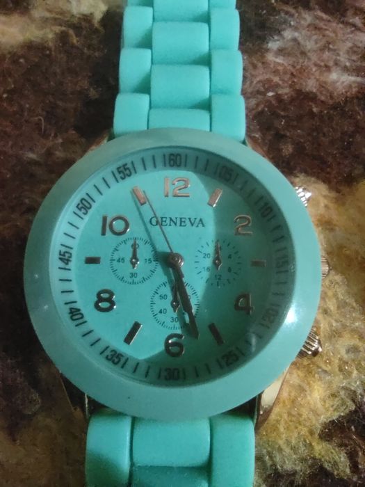 Годинник, часи geneva