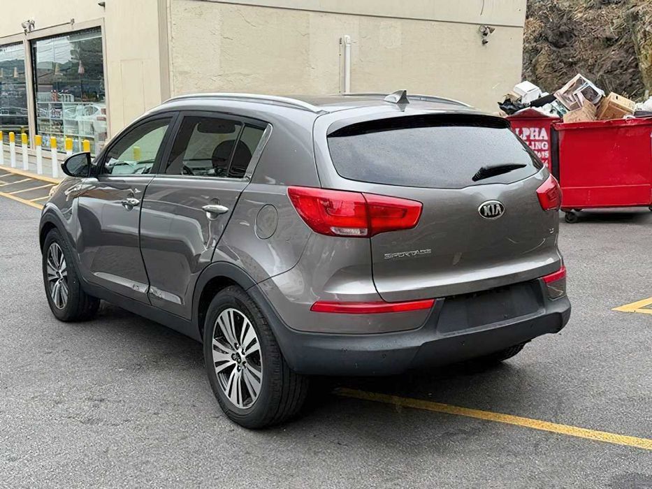 Kia Sportage EX      2016