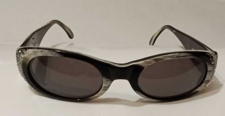 Карнавальні жіночі окуляри "котяче око". футляри (чохли) для окулярів