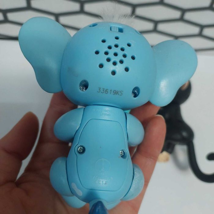 Слоник, дракон мавпочка на палець інтерактивні, оригінал,  WowWee.