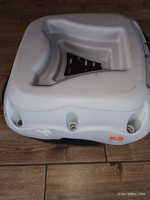 Бустер (автокрісло)