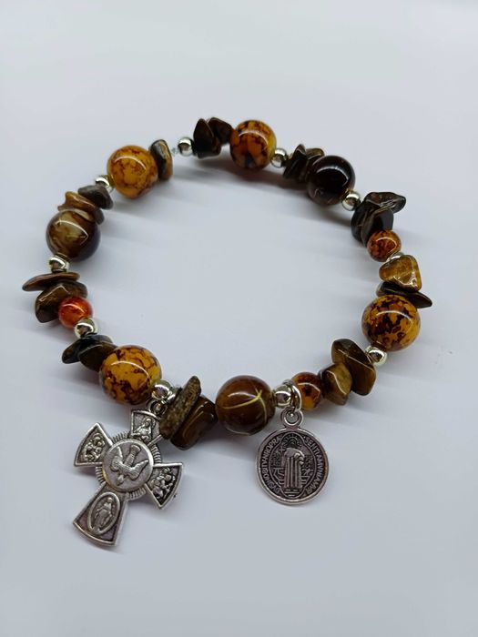 Bransoletka na gumkę św Benedykt