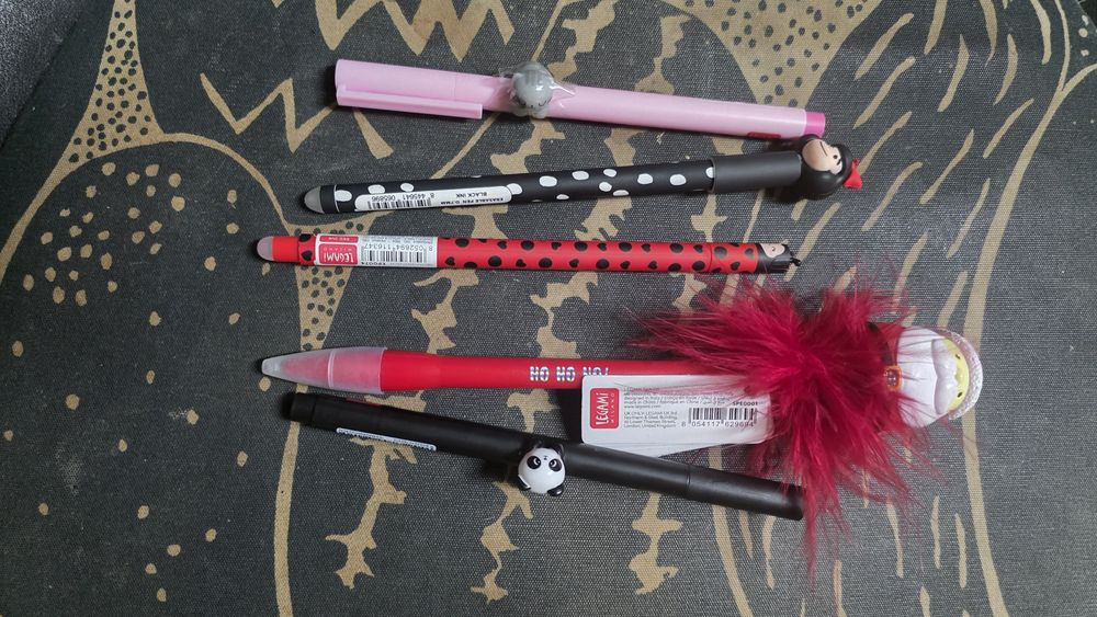 Canetas legami e mr.wonderfull