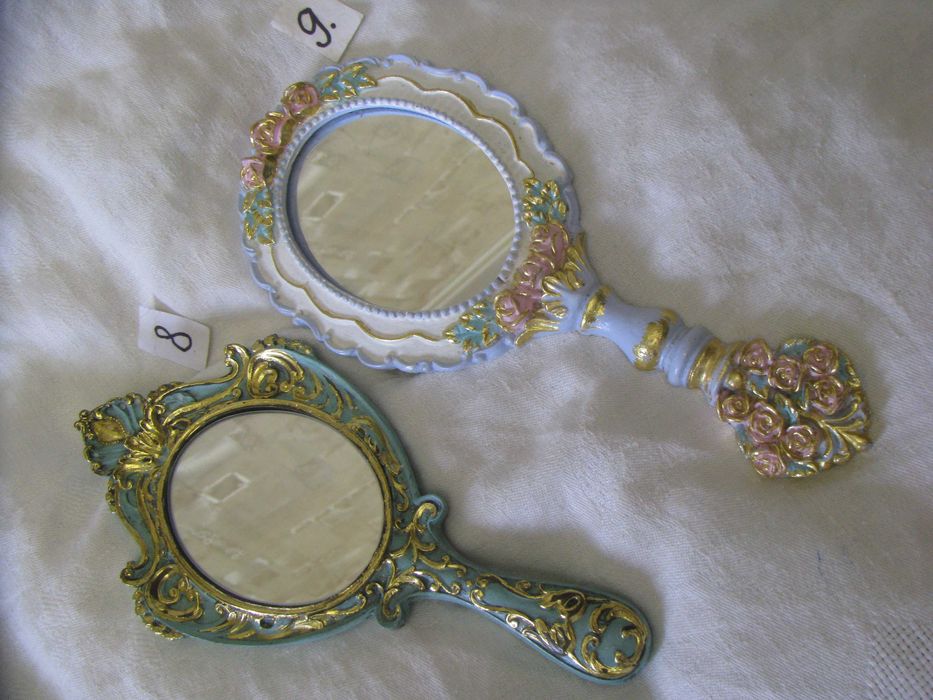 Шкатулка для украшений.